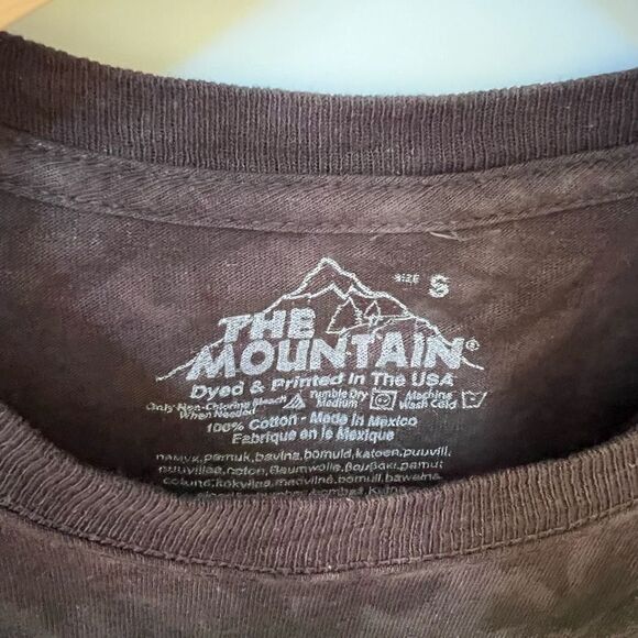 The Mountain Short Sleeve Wolf Tee Crew Neck T Shirt Black Gray S - Picture 4 of 8